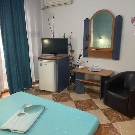 Guest house Toro