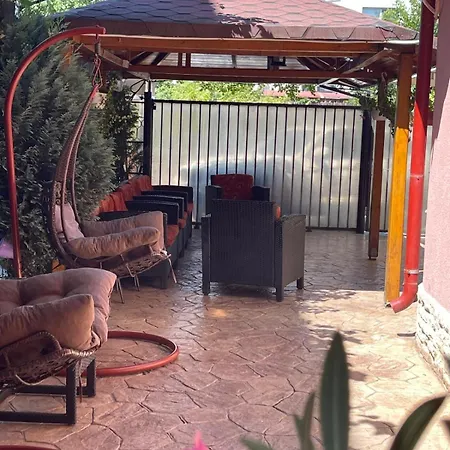 Toro Guest house 3*
